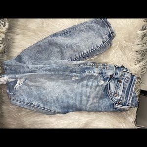 American Eagle High waisted Acid Wash Jeans